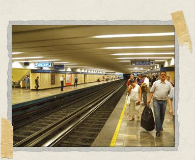 'Waiting on a platform for the Mexico City Metro