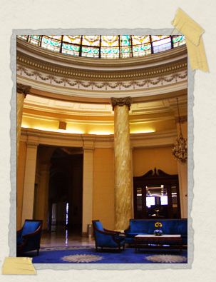 'The luxurious lobby of the Gran Hotel Bolivar