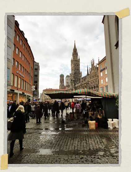 'Marienplatz was busy with workers and tourists alike, all with the watchful Neues Rathaus (New City Hall) in the background 