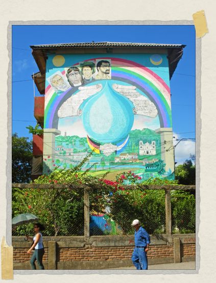 'Murals can be found throughout Nicaraguan cities celebrating their recent history