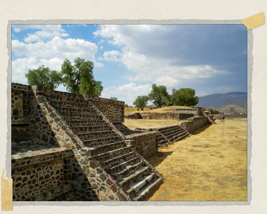 'Steps, steps, and more steps along the Avenue of the Dead